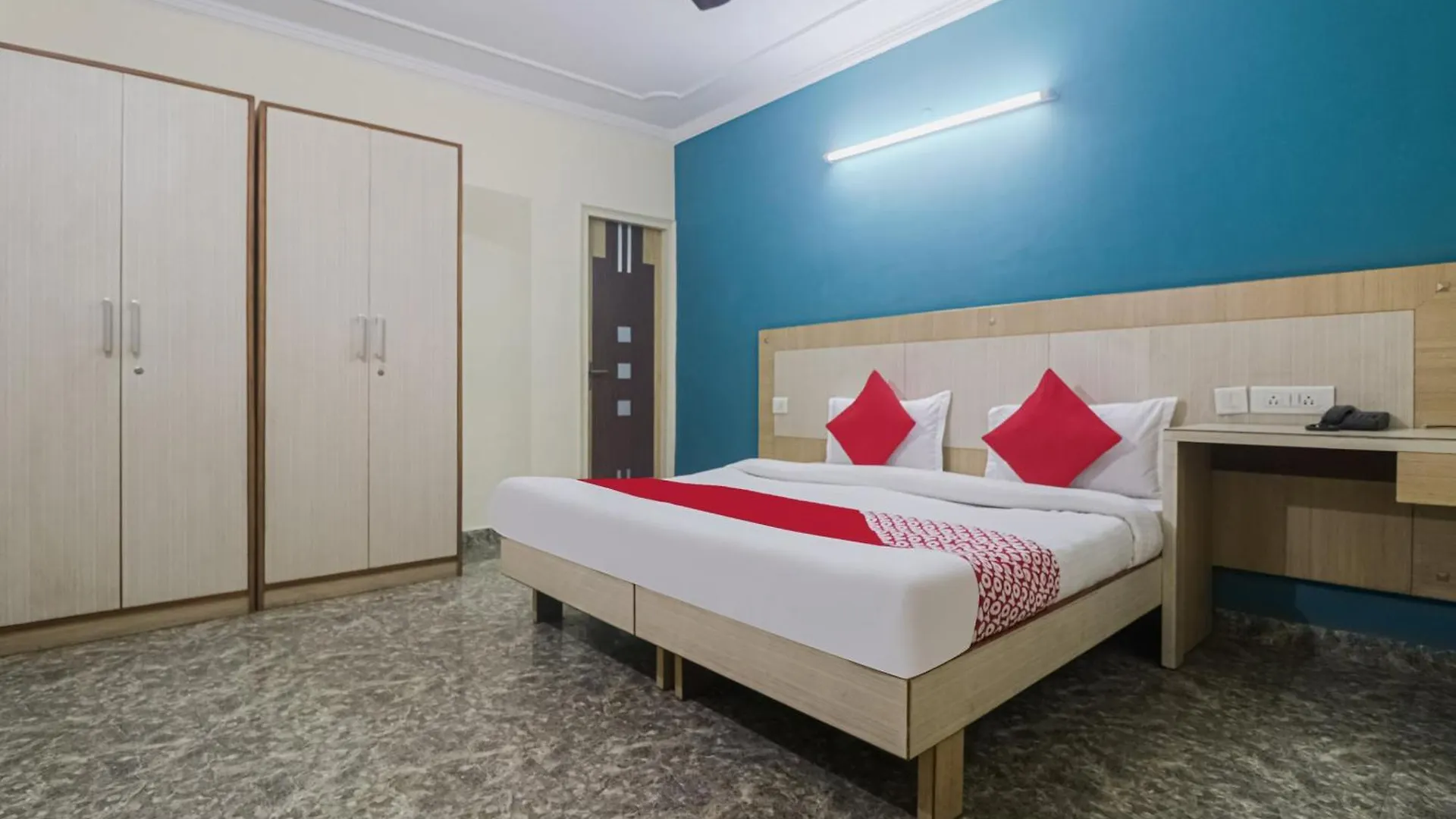 גורגאון Capital O Crown Inn Near Appu Ghar